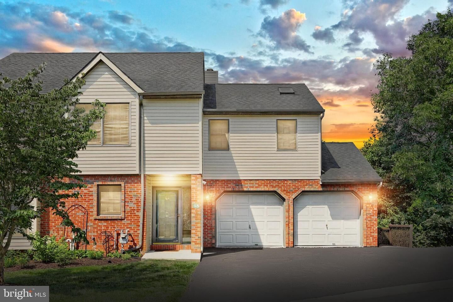 Property Photo:  48 Jean Lo Way  PA 17406