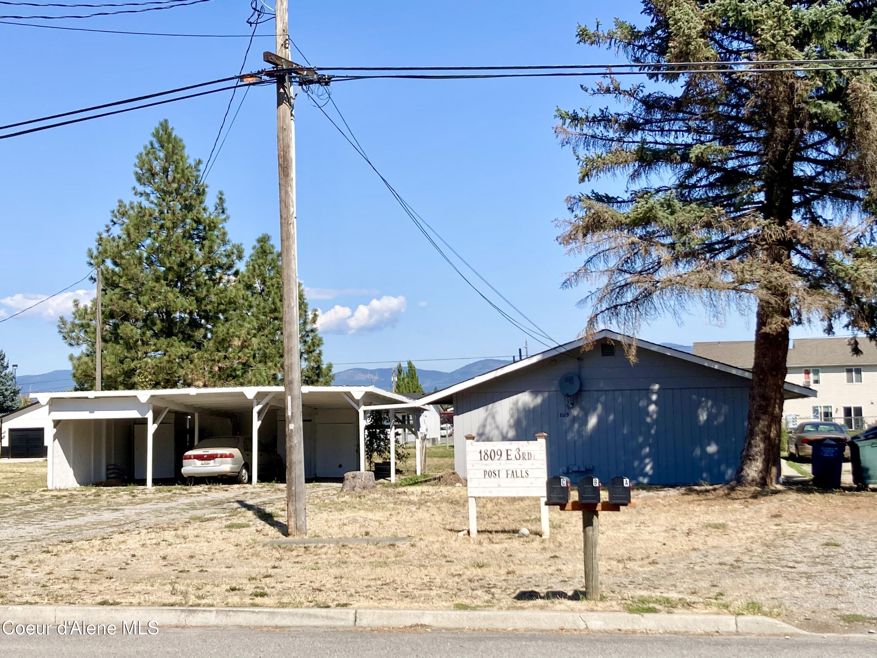 1809 E 3rd Ave  Post Falls ID 83854 photo