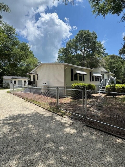 Property Photo: 1412 Princes Trace Circle SC 29148