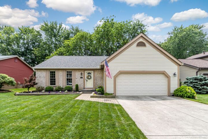 Property Photo: 403 Forestwood Drive OH 43230