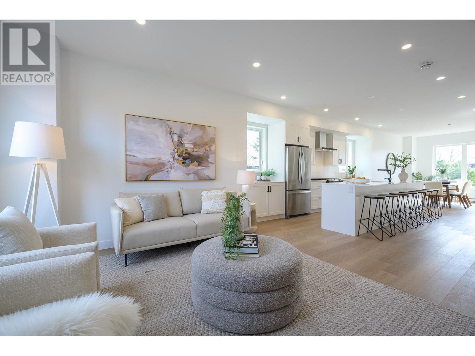 Property Photo:  4788 54A Street 2  BC V4K 3P1 