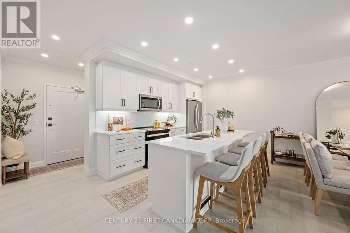 Property Photo: 1560 Upper West Avenue 407 ON N6K 0M4