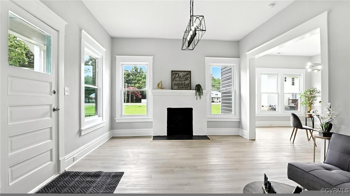 Property Photo: 2 Ainsworth Lane VA 23223