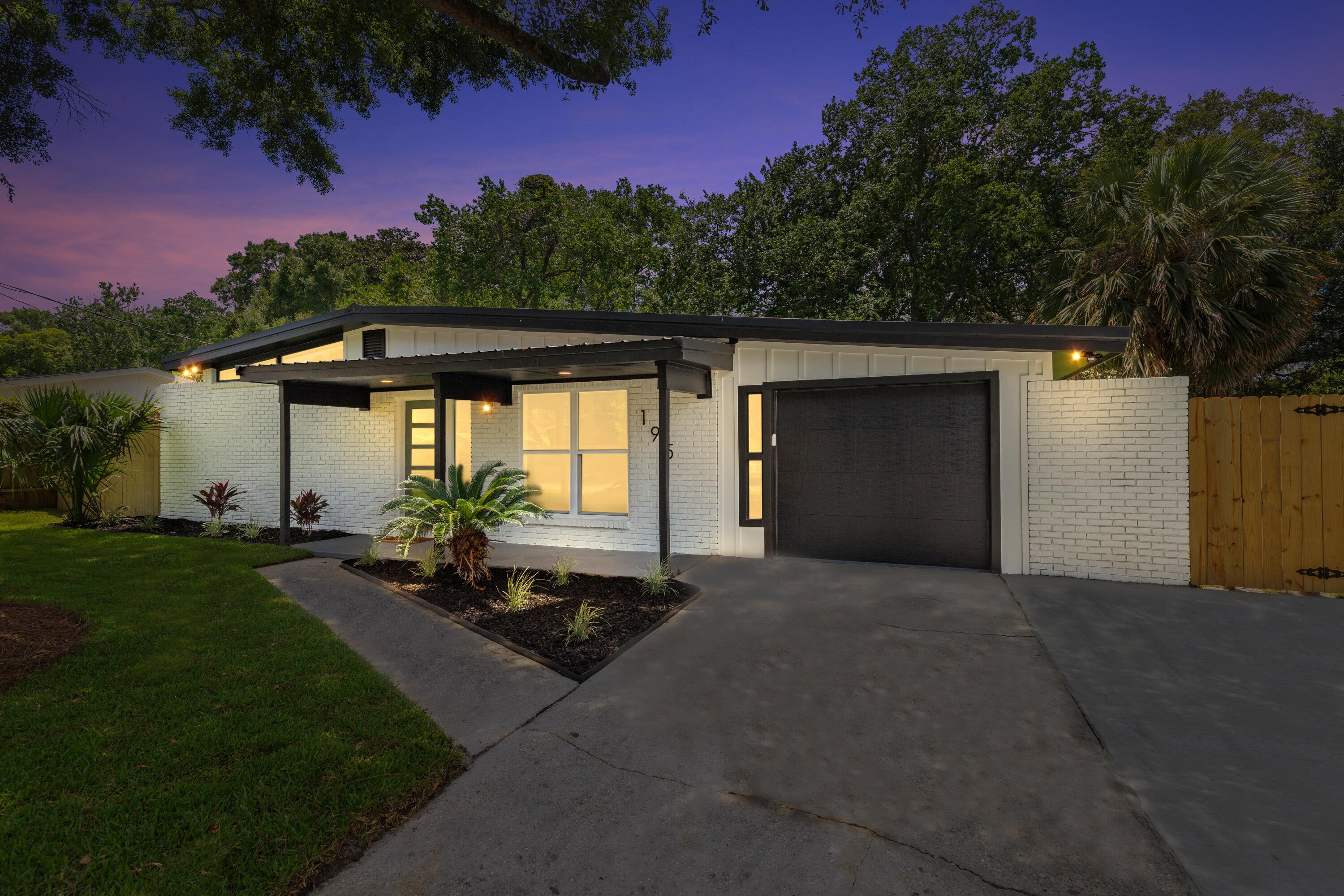 Property Photo: 195 Marcia Drive FL 32569
