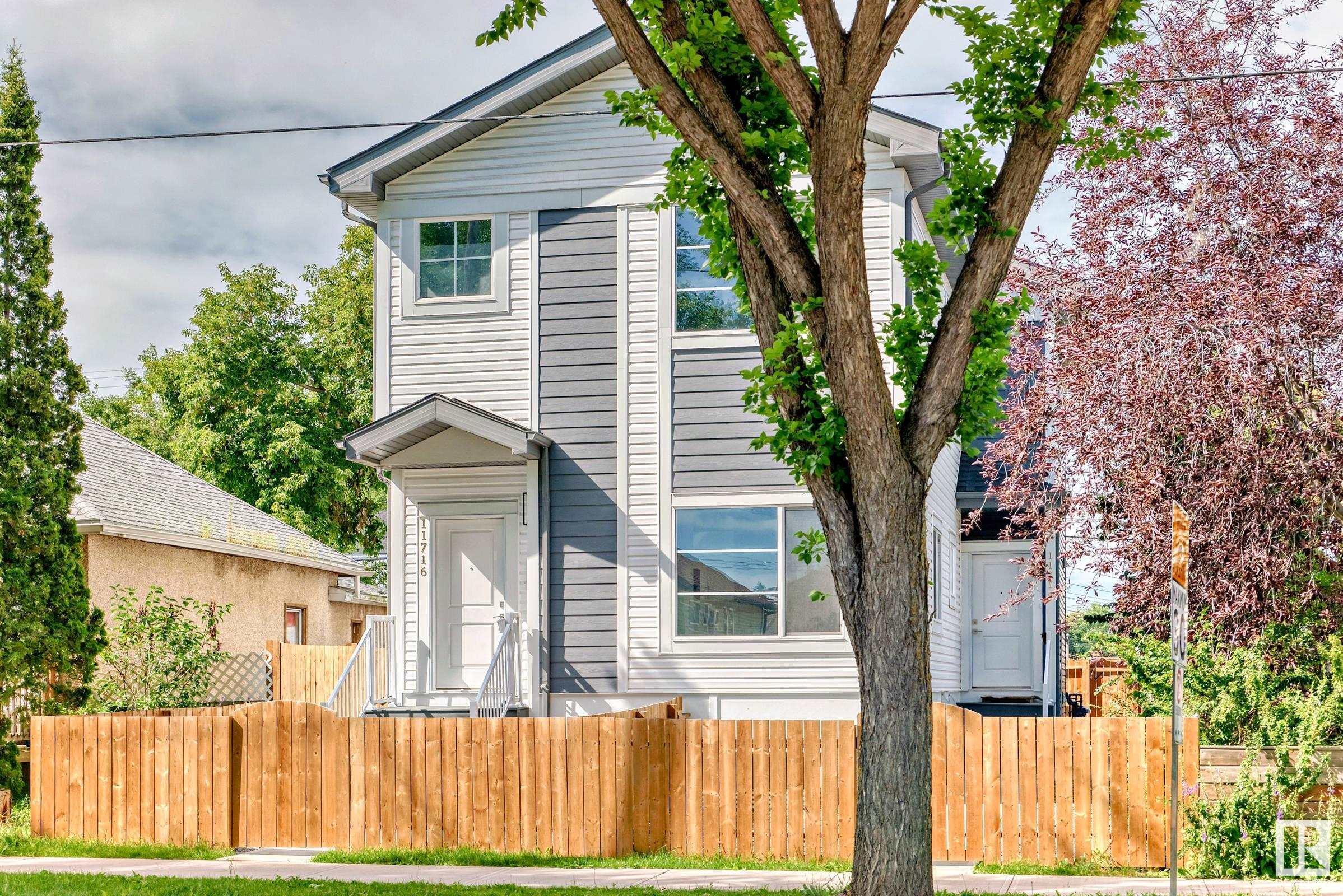 Property Photo:  11716 129 Avenue NW  AB T5E 0M8 