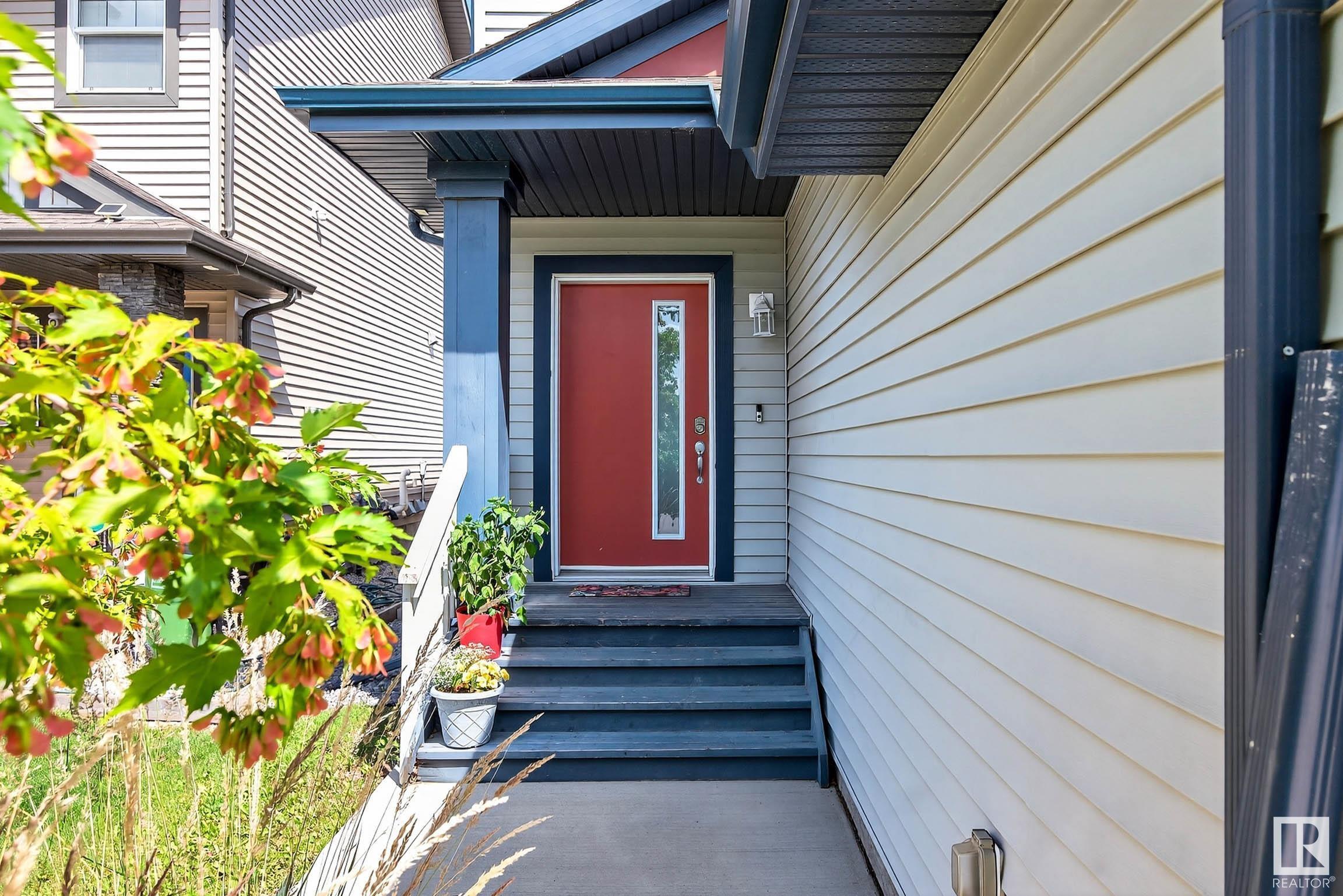 Property Photo: 7210 174 Avenue NW AB T8T 0B9