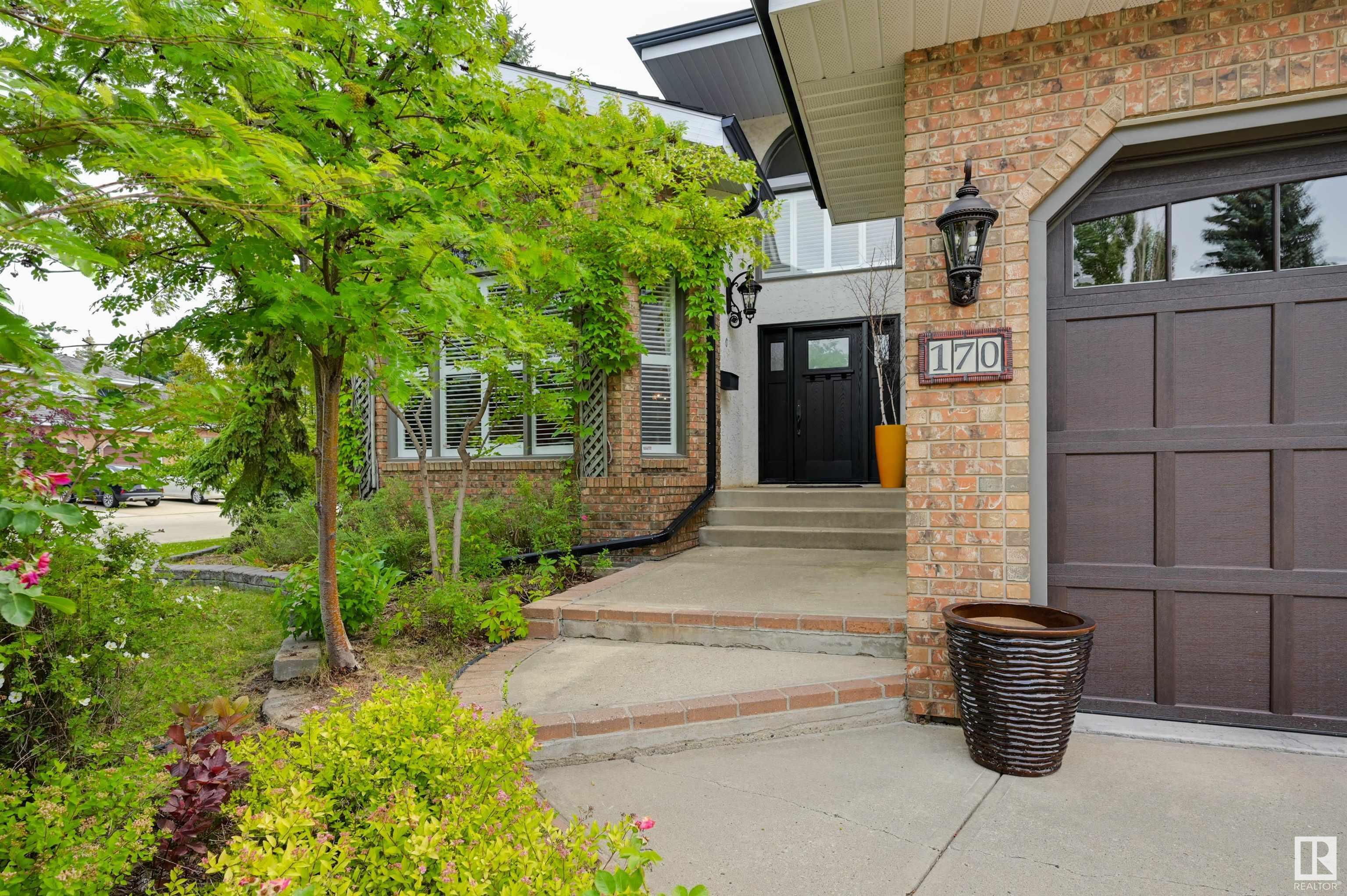 Property Photo:  170 Roy Street NW  AB T6R 2A8 