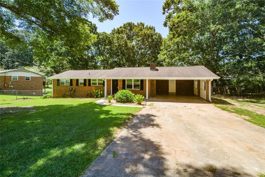 Property Photo: 5875 N Bear Drive GA 30135
