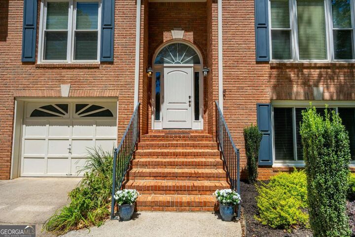 Property Photo: 2080 Ivy Lane GA 30041