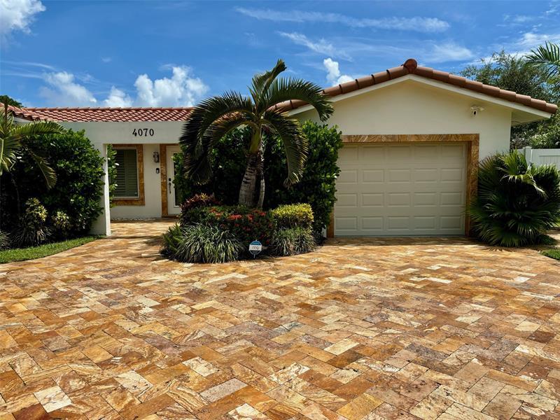Property Photo: 4070 NE 26th Ave FL 33308