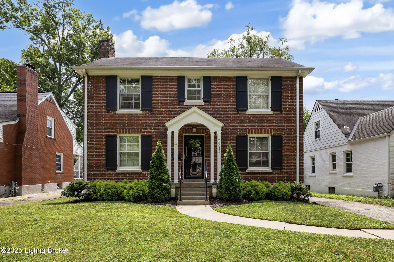 Property Photo:  2214 Winston Ave  KY 40205 