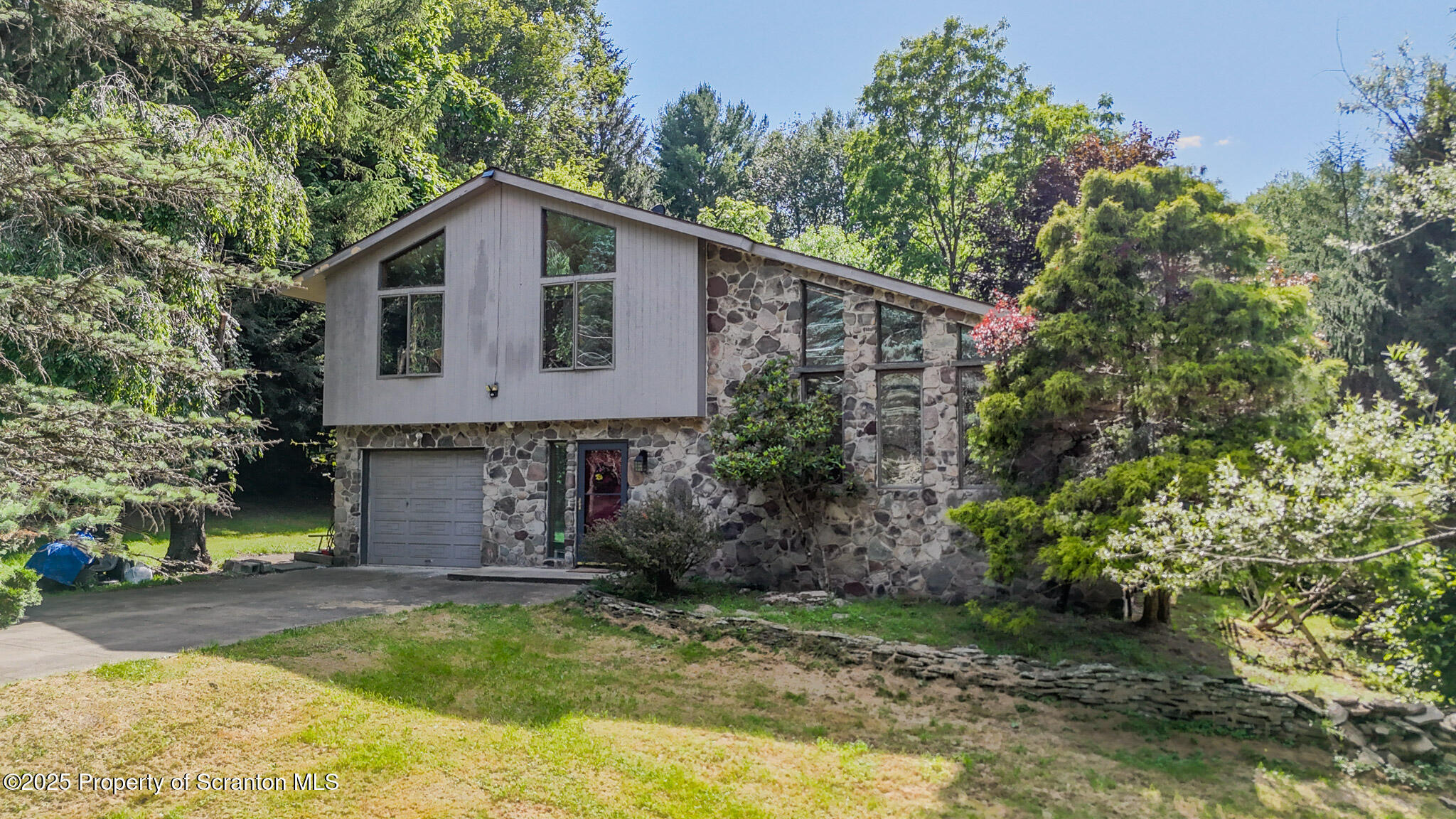 Property Photo: