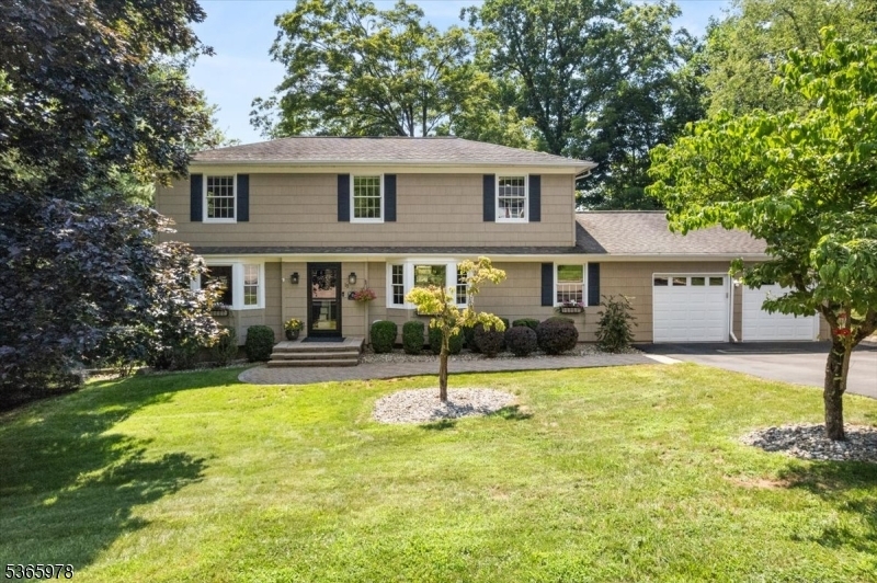 Property Photo: 15 Woodland Terrace NJ 08829