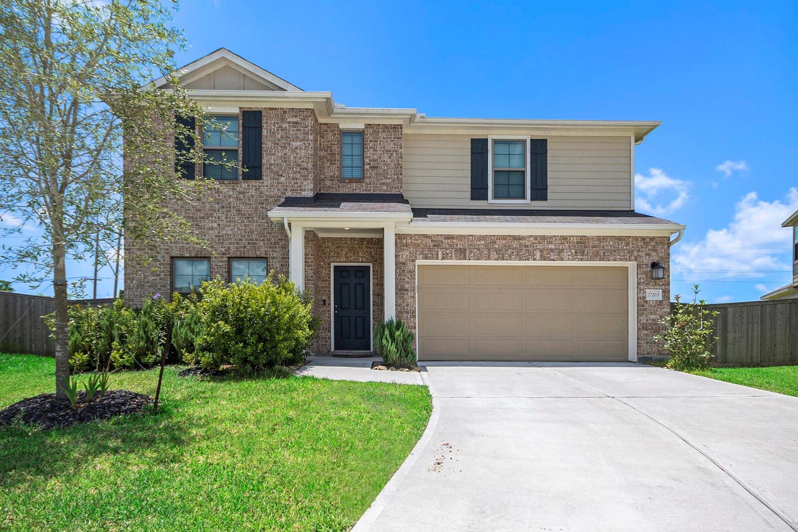 Property Photo: 27203 Constants Court TX 77568