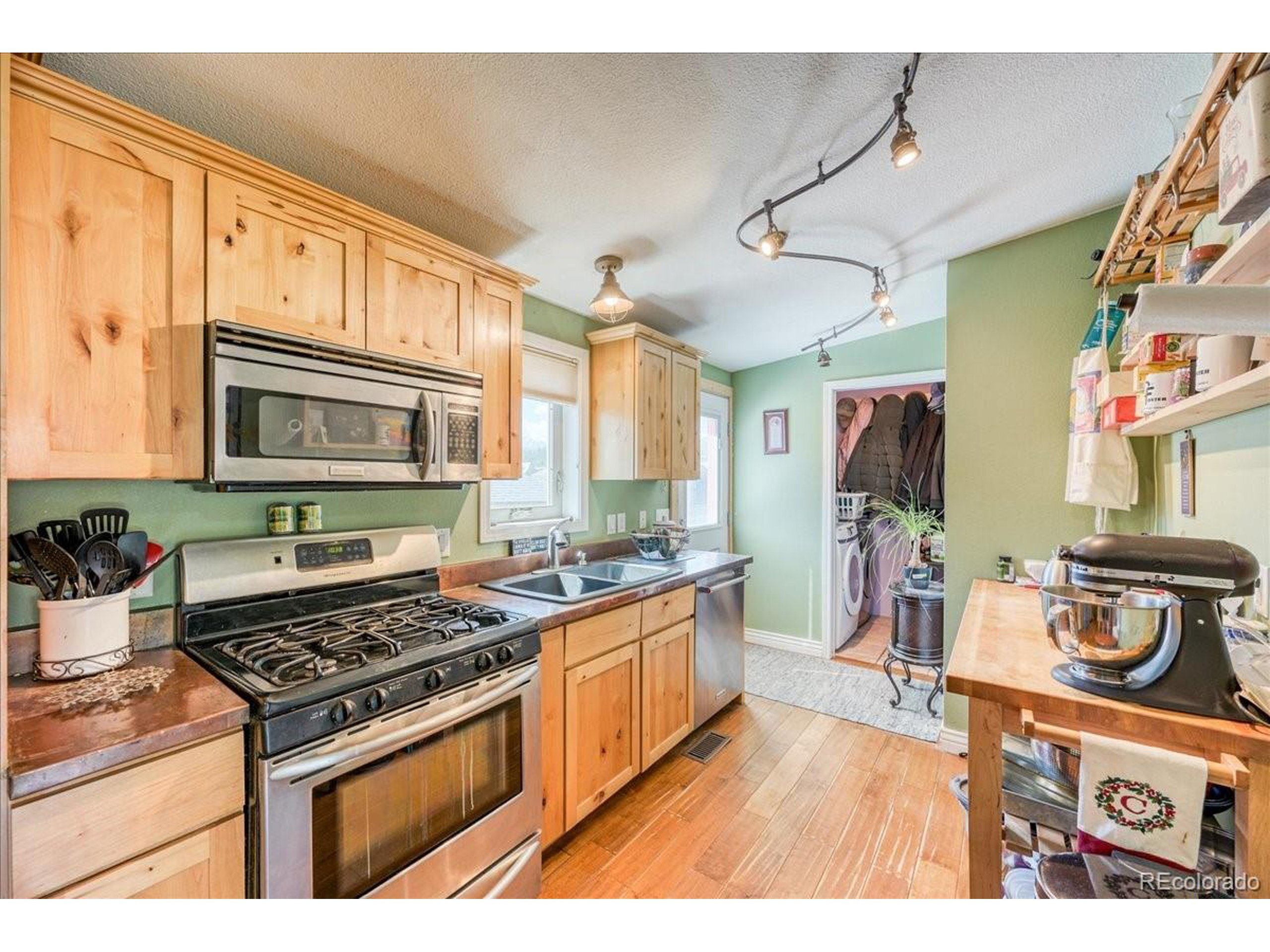 Property Photo:  631 Summit Dr  CO 80435 