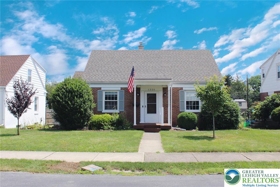 1325 N Wahneta Street  Allentown City PA 18109 photo