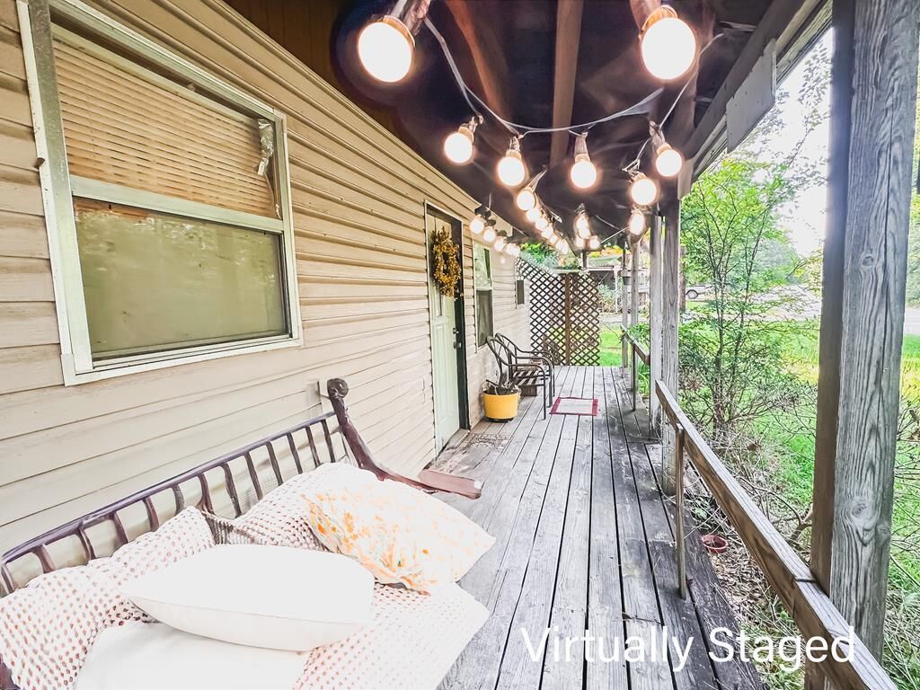 Property Photo:  626 Impala Dr  TX 77360 