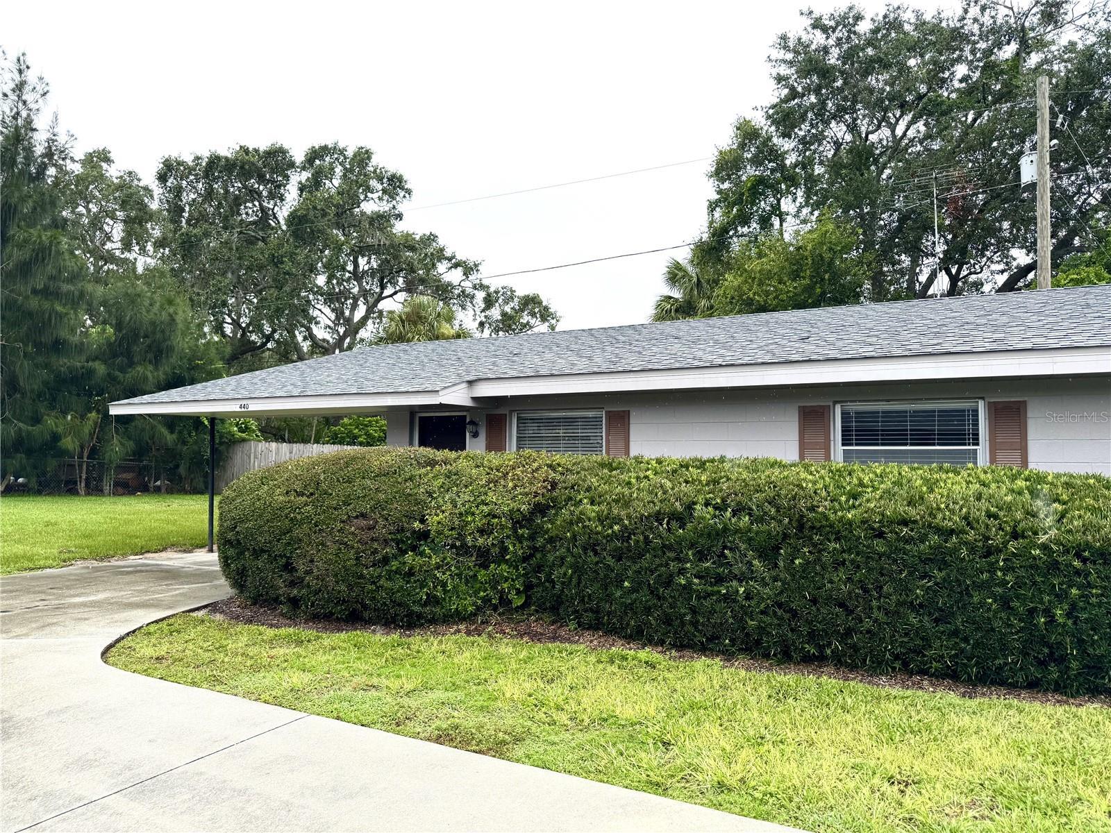 Property Photo: 440 Almond Street FL 34711