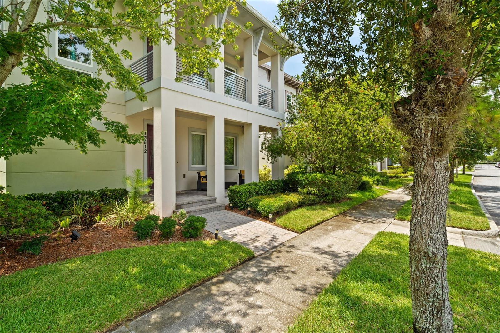 Property Photo: 13812 Eliot Avenue FL 32827