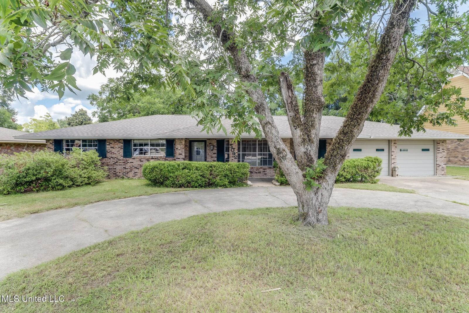 Property Photo: 5092 Beatline Road MS 39560