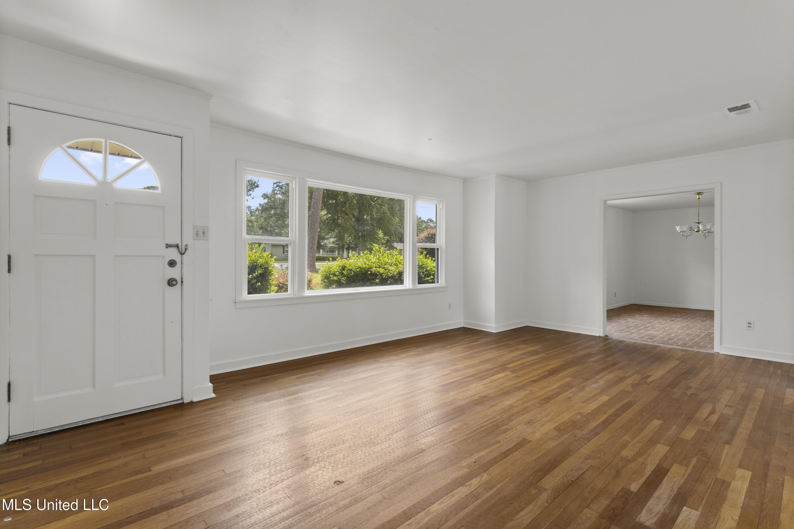 Property Photo:  5010 Lawson Avenue  MS 39507 
