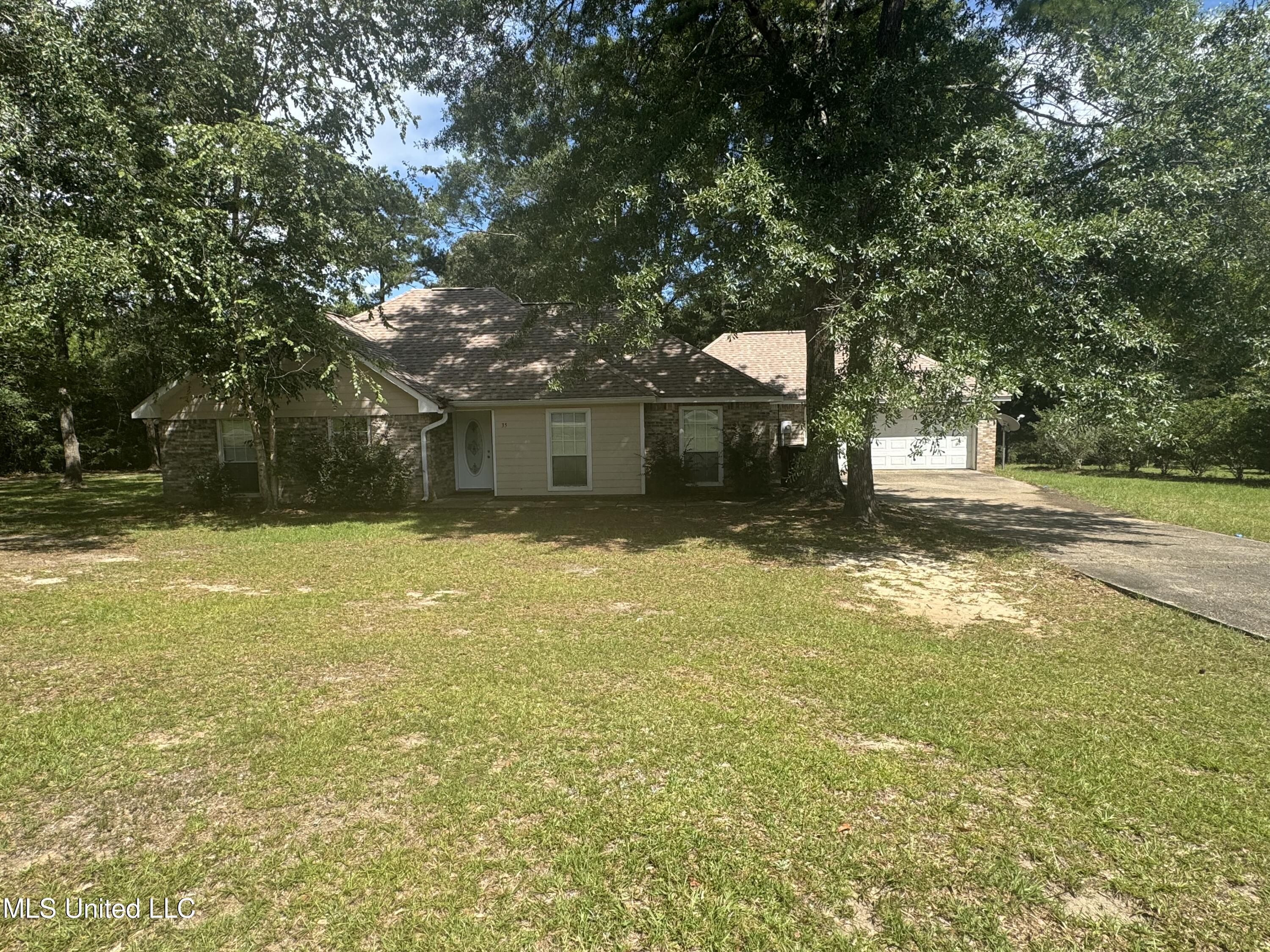 35 Cedar Wood Drive  Perkinston MS 39573 photo