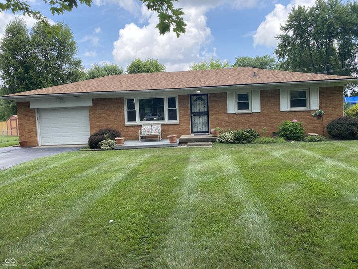 6912 W Lockerbie Drive  Indianapolis IN 46214 photo