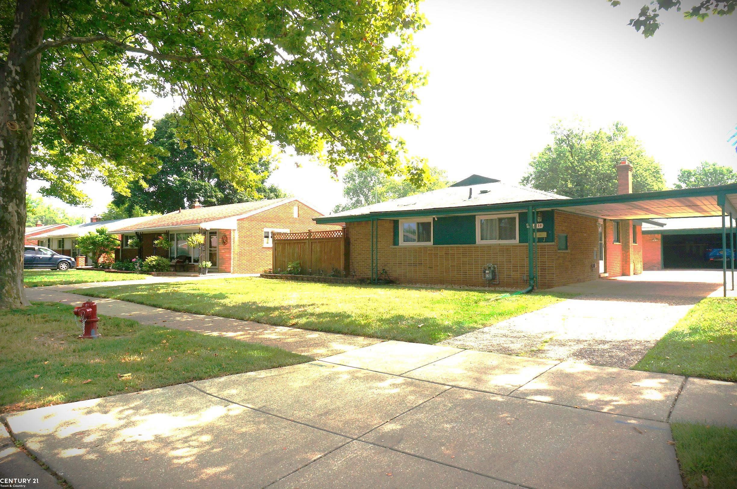 Property Photo: 32138 Saint Annes Drive MI 48092