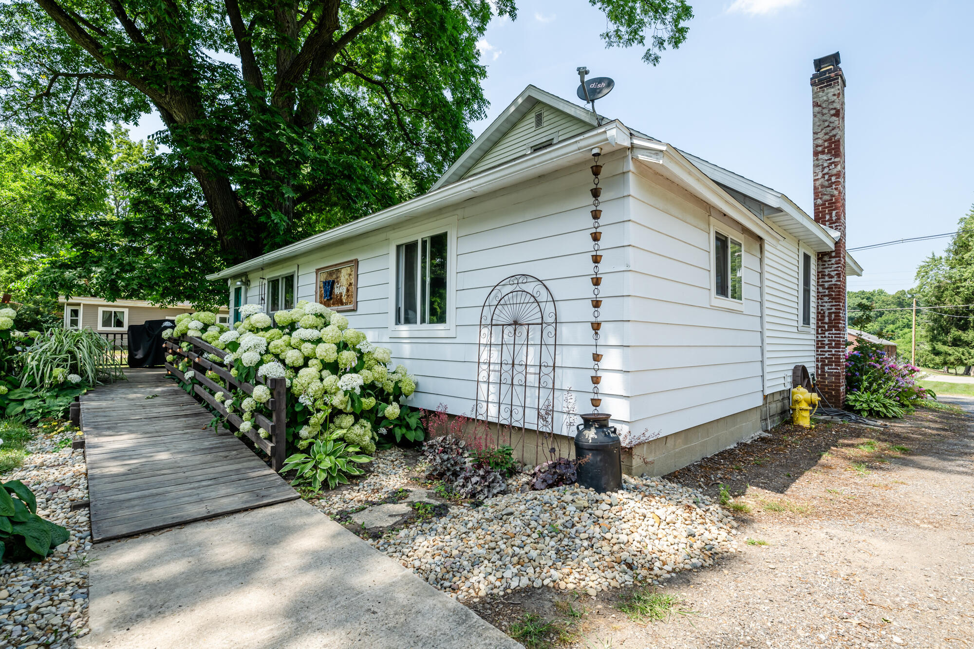 Property Photo:  7364 Red Arrow Highway  MI 49098 