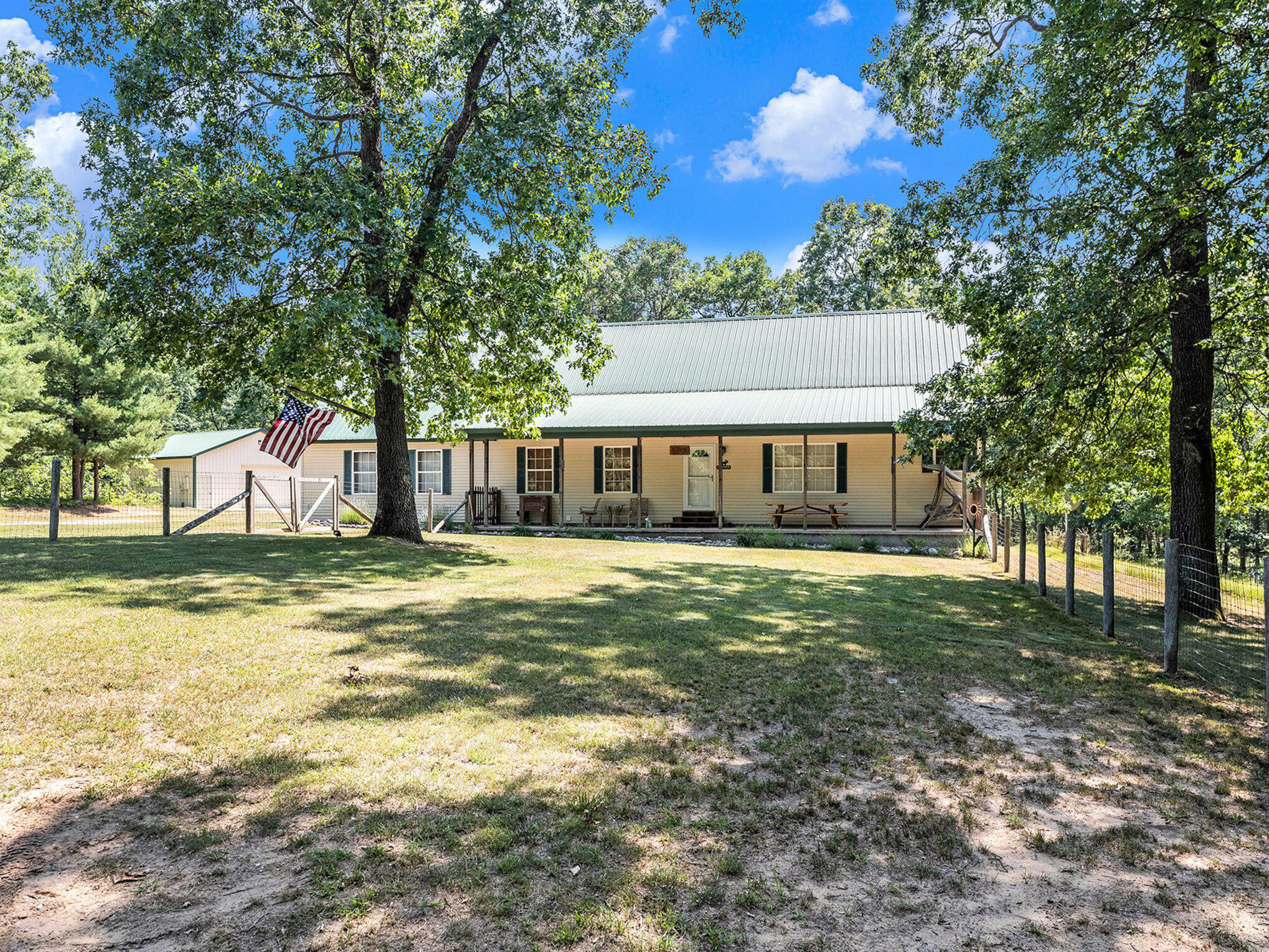 Property Photo: 2122 Skocelas Road S MI 49660