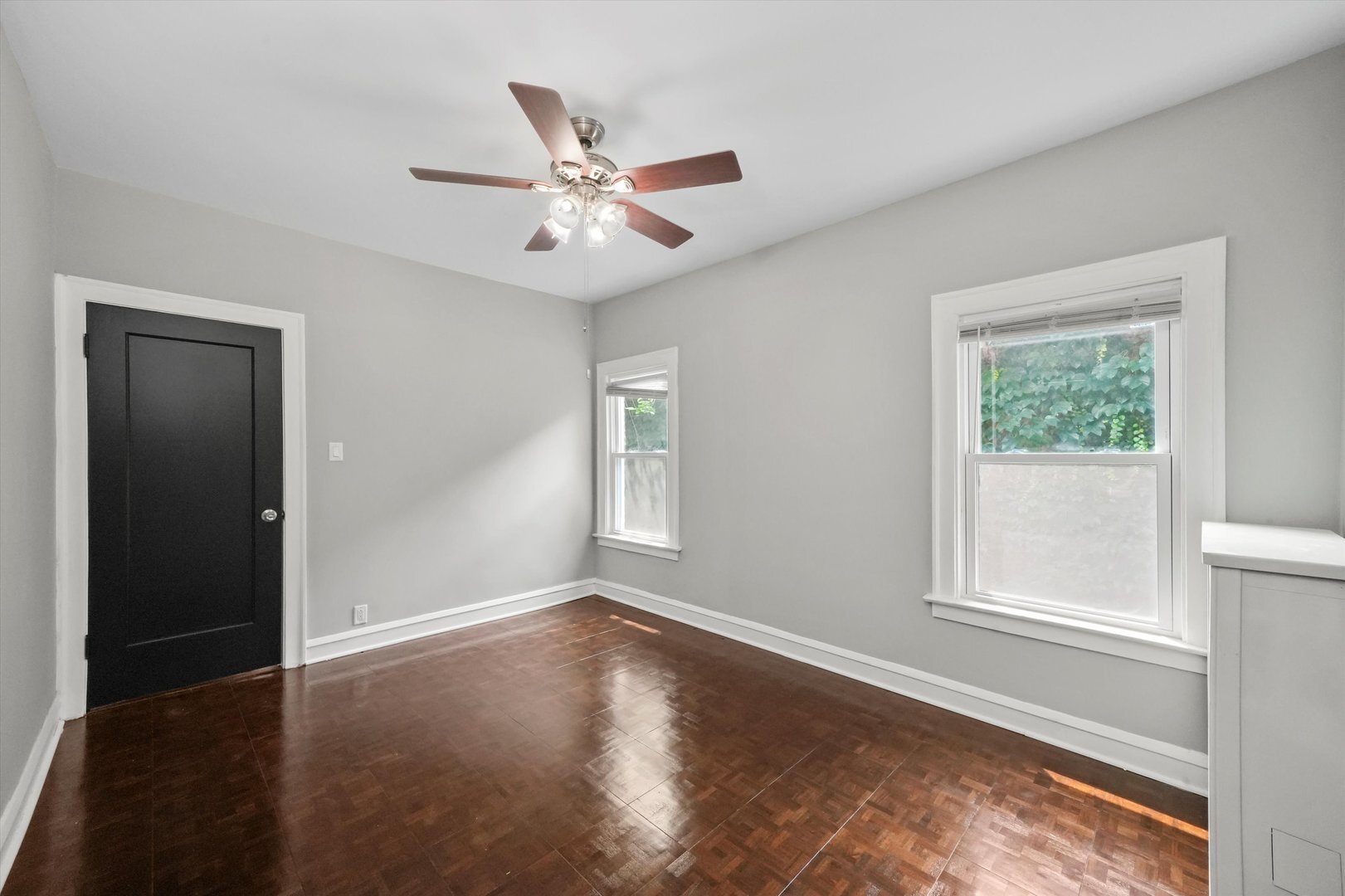 Property Photo: 8101 S Kimbark Avenue IL 60619