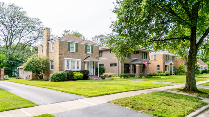 616 S 10th Avenue  La Grange IL 60525 photo