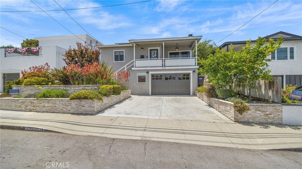 Property Photo: 753 Loma Vista Street CA 90245
