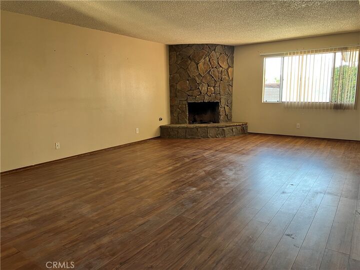 Property Photo:  736 Marquesa Court  CA 92543
