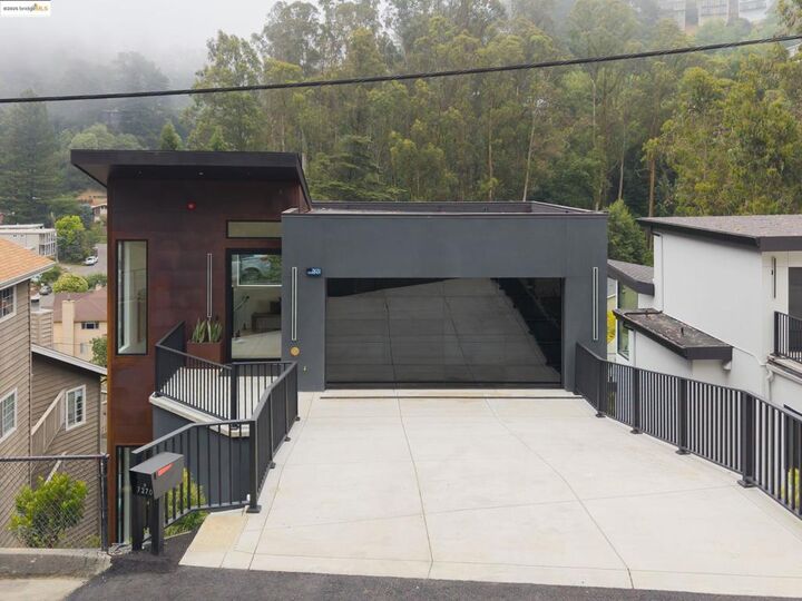 Property Photo: 7270 Woodrow Dr CA 94611