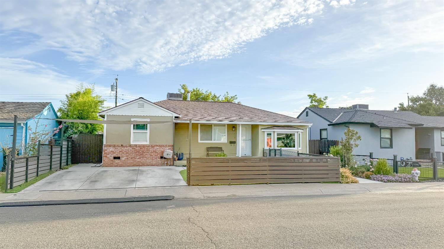 Property Photo:  2717 17th Avenue  CA 95820 
