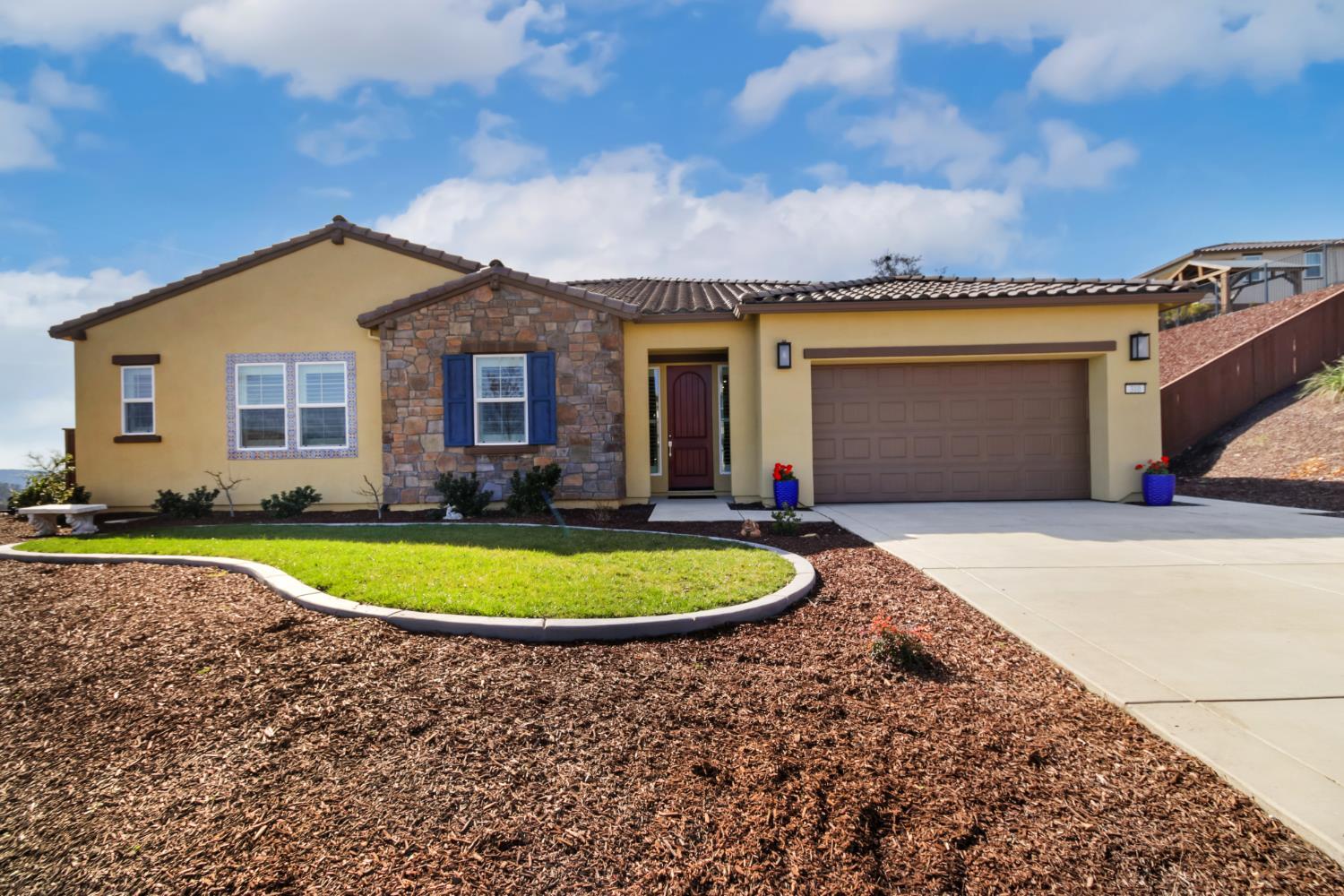 Property Photo: 310 Milazzo Court CA 95762
