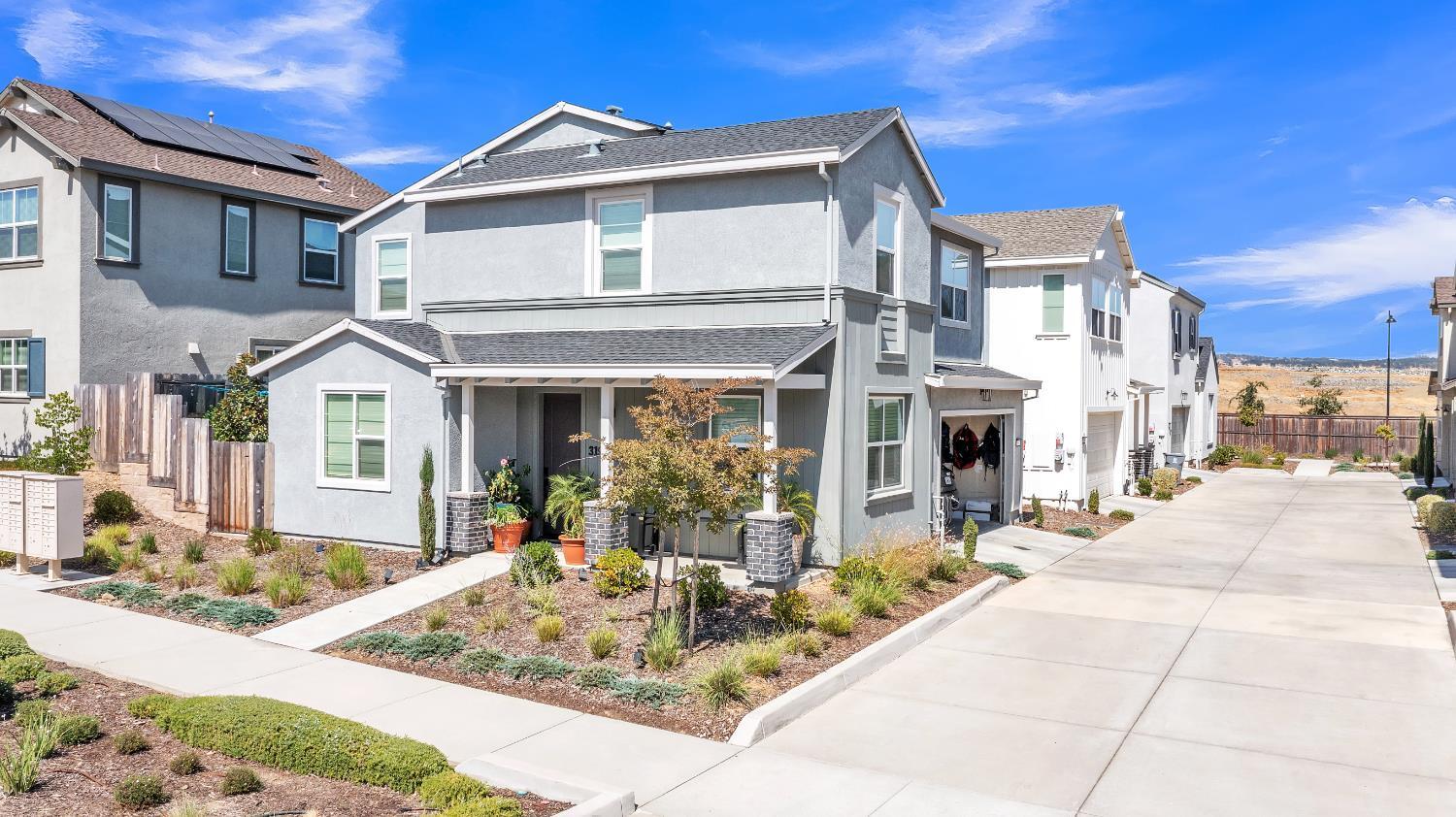 3192 Sunny Gate Lane  Folsom CA 95630 photo
