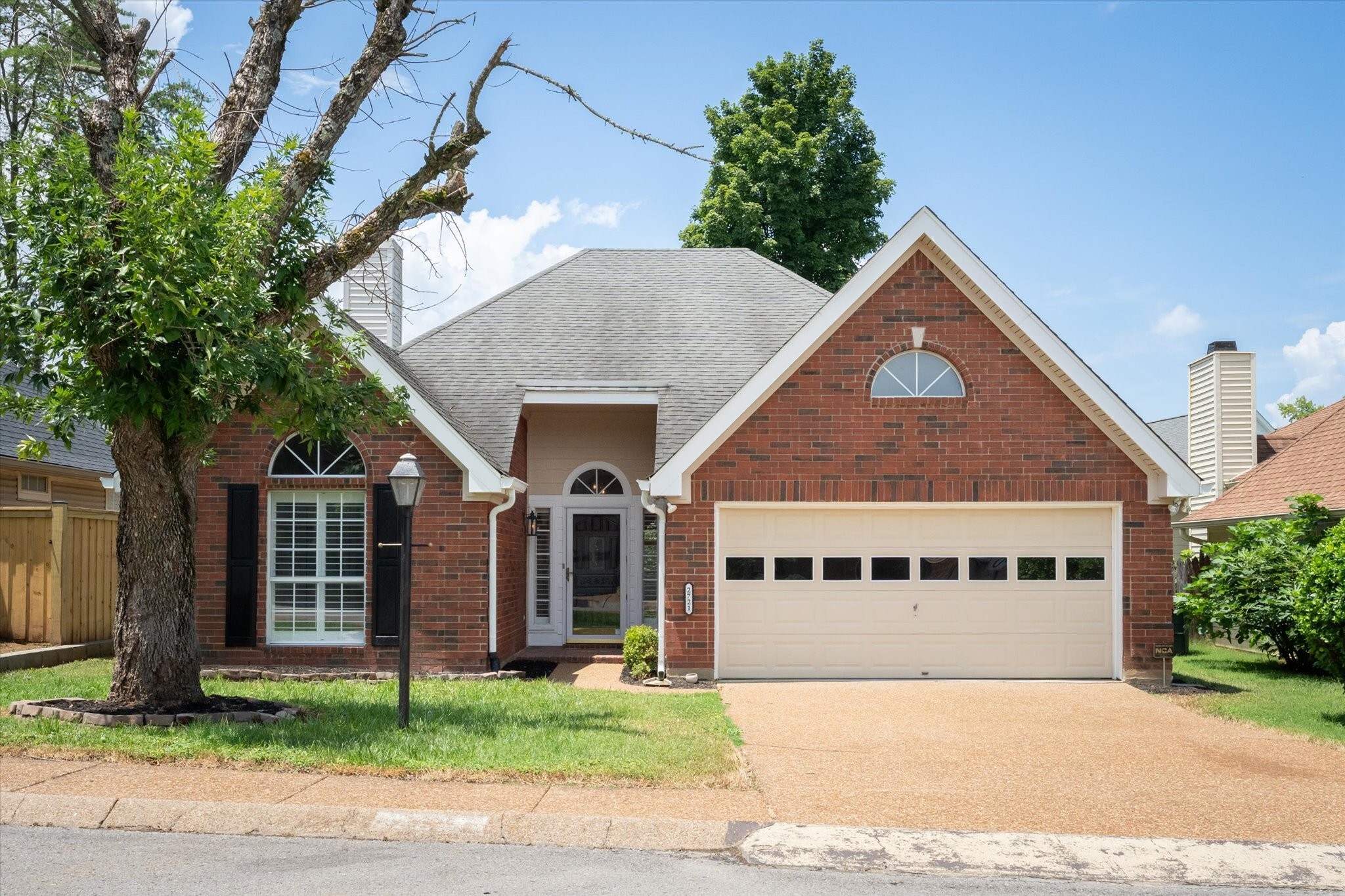 Property Photo: 2721 Fleet Dr TN 37076