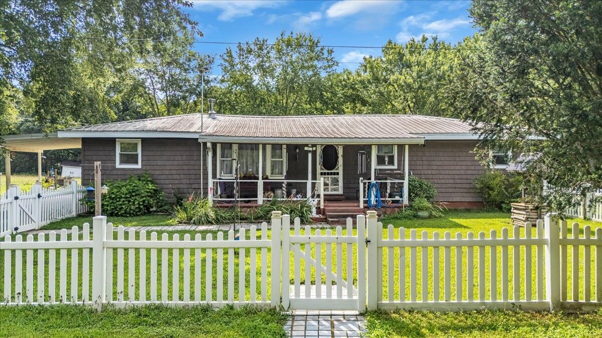 Property Photo:  99 Arnold Rd  TN 37335 