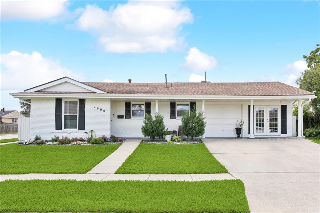 Property Photo:  7000 Ithaca Street  LA 70003 