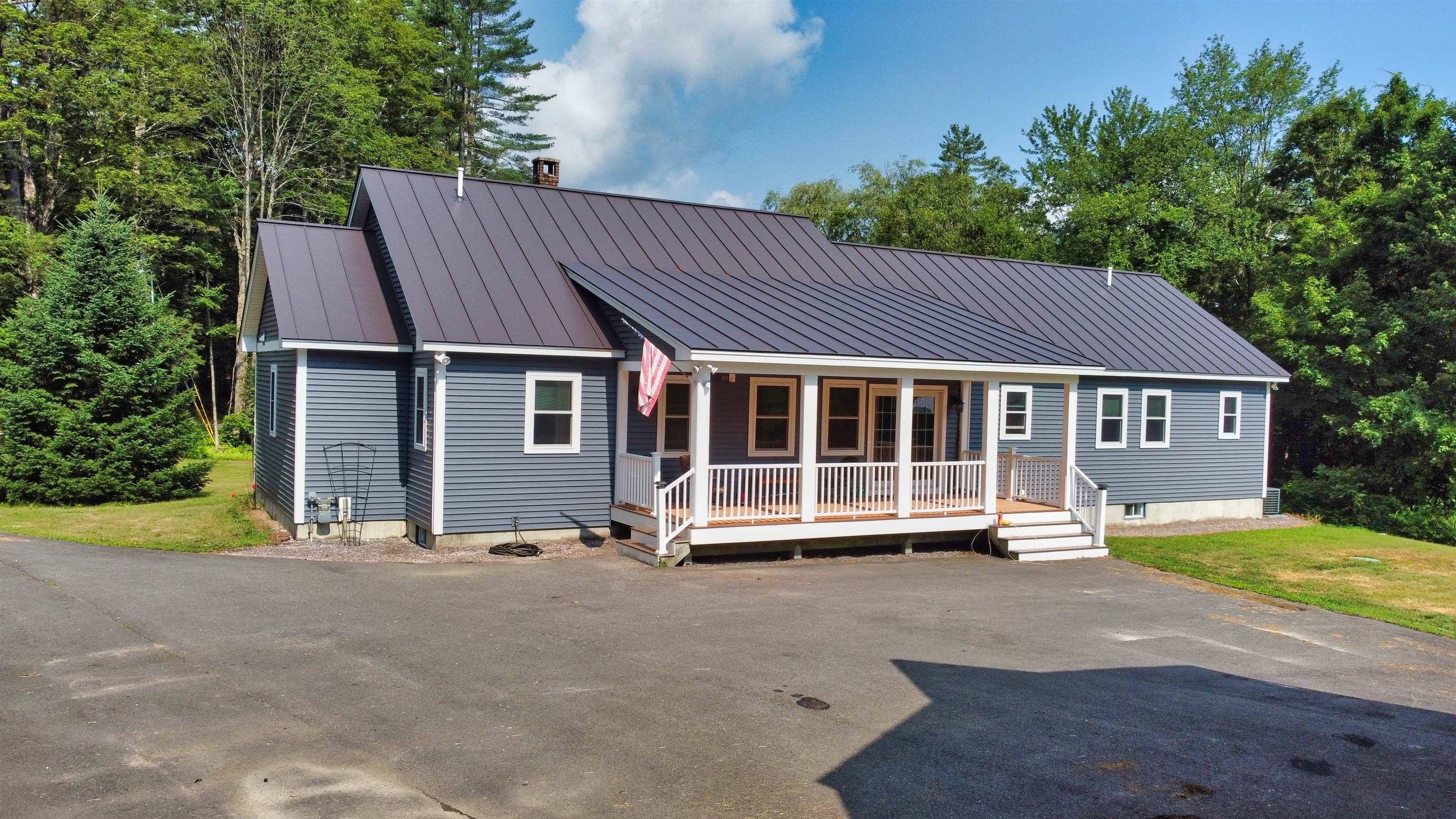 Property Photo: 105 Flaghole Road NH 03216