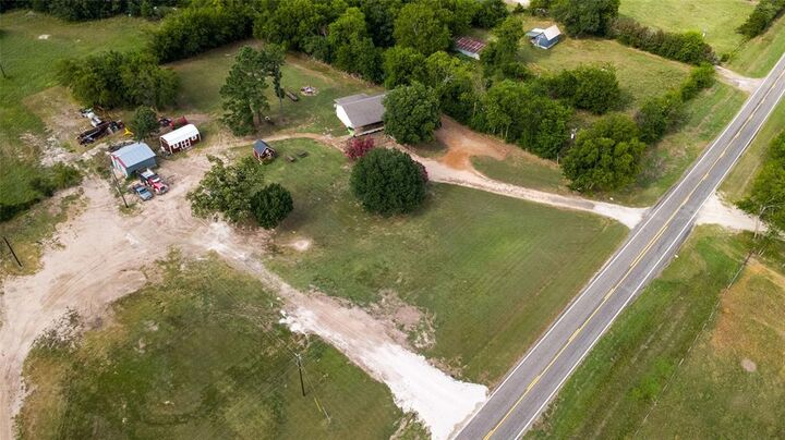 Property Photo:  15197 Farm Road 71 E  TX 75481 