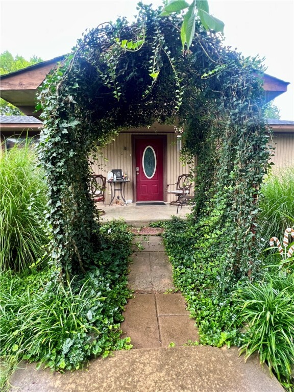 748 Ed Moore Lane  Fayetteville AR 72704 photo