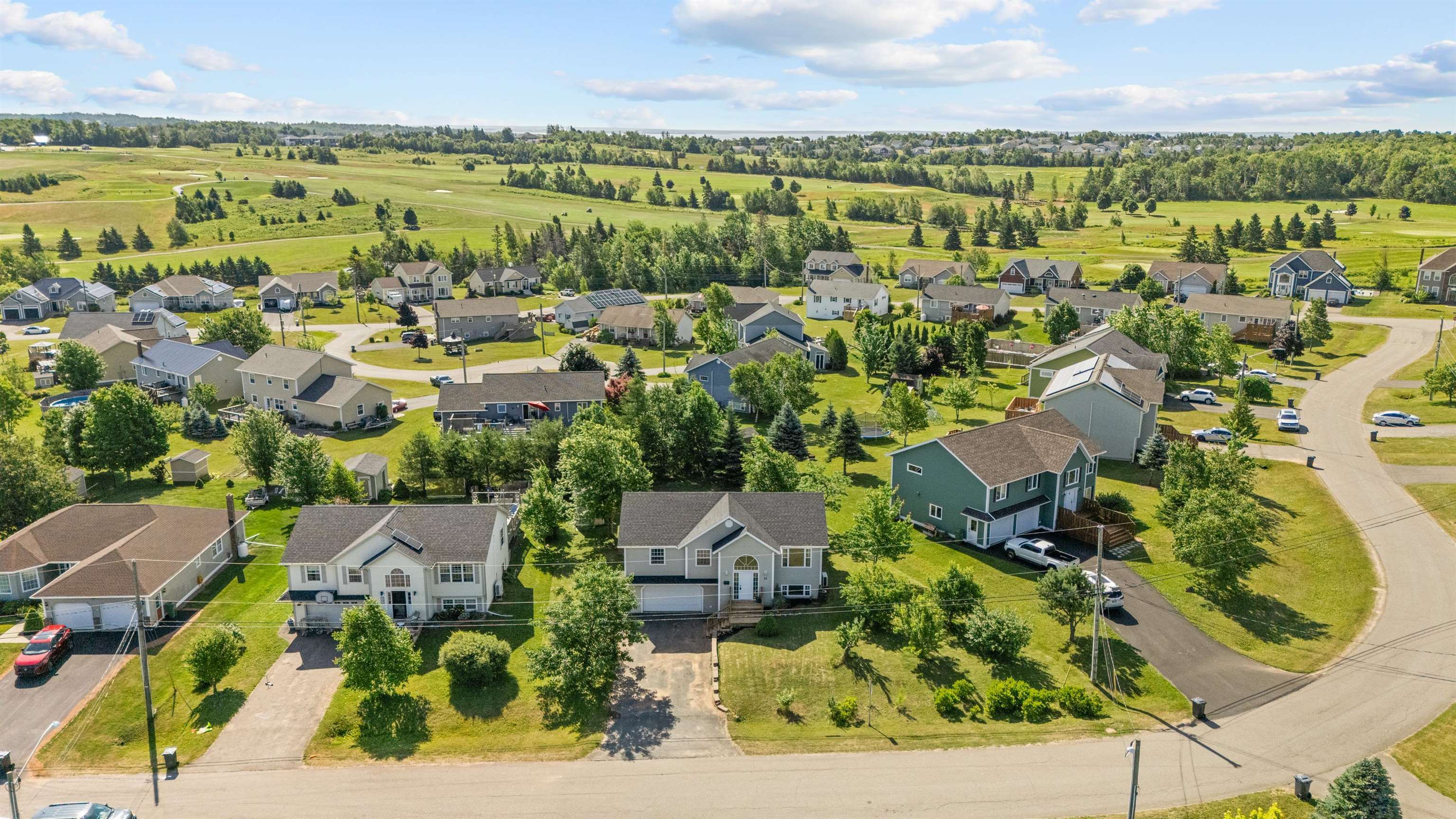 Property Photo: 21 Hatheway Drive PE C1B 2W6