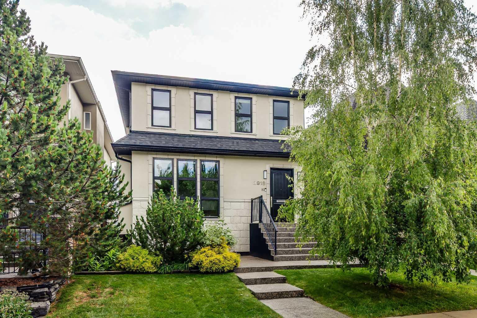 Photo de la propriété:  3918 16A Street SW  AB T2T 4K8 