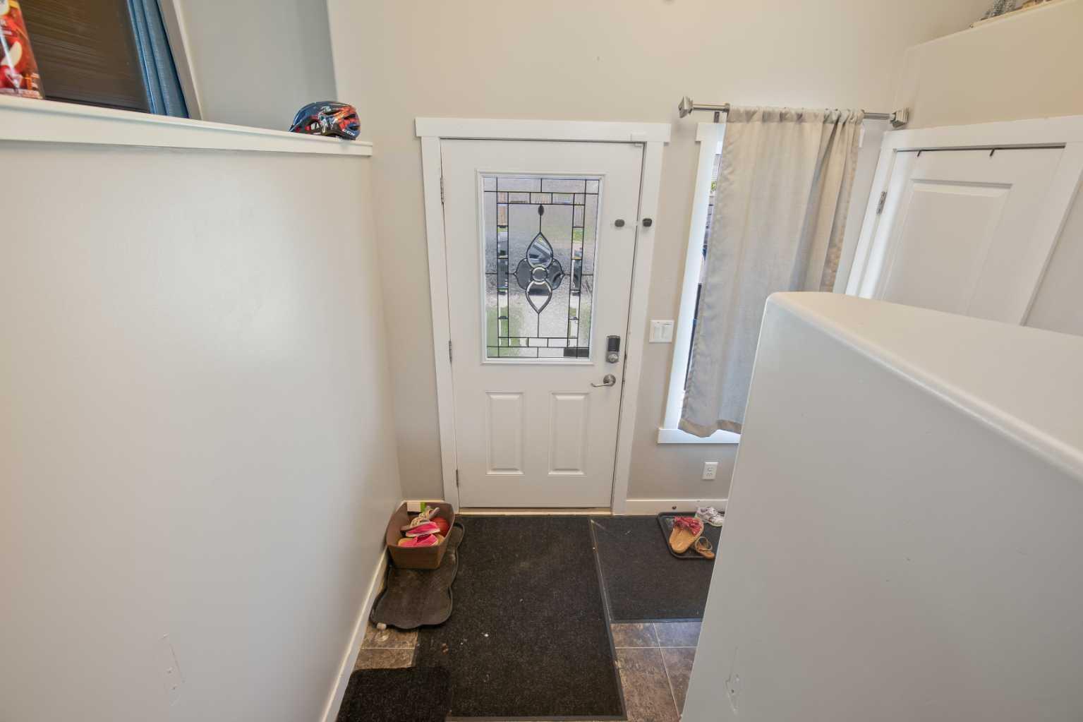Property Photo: 5 Richfield Crescent AB T4S 0J8