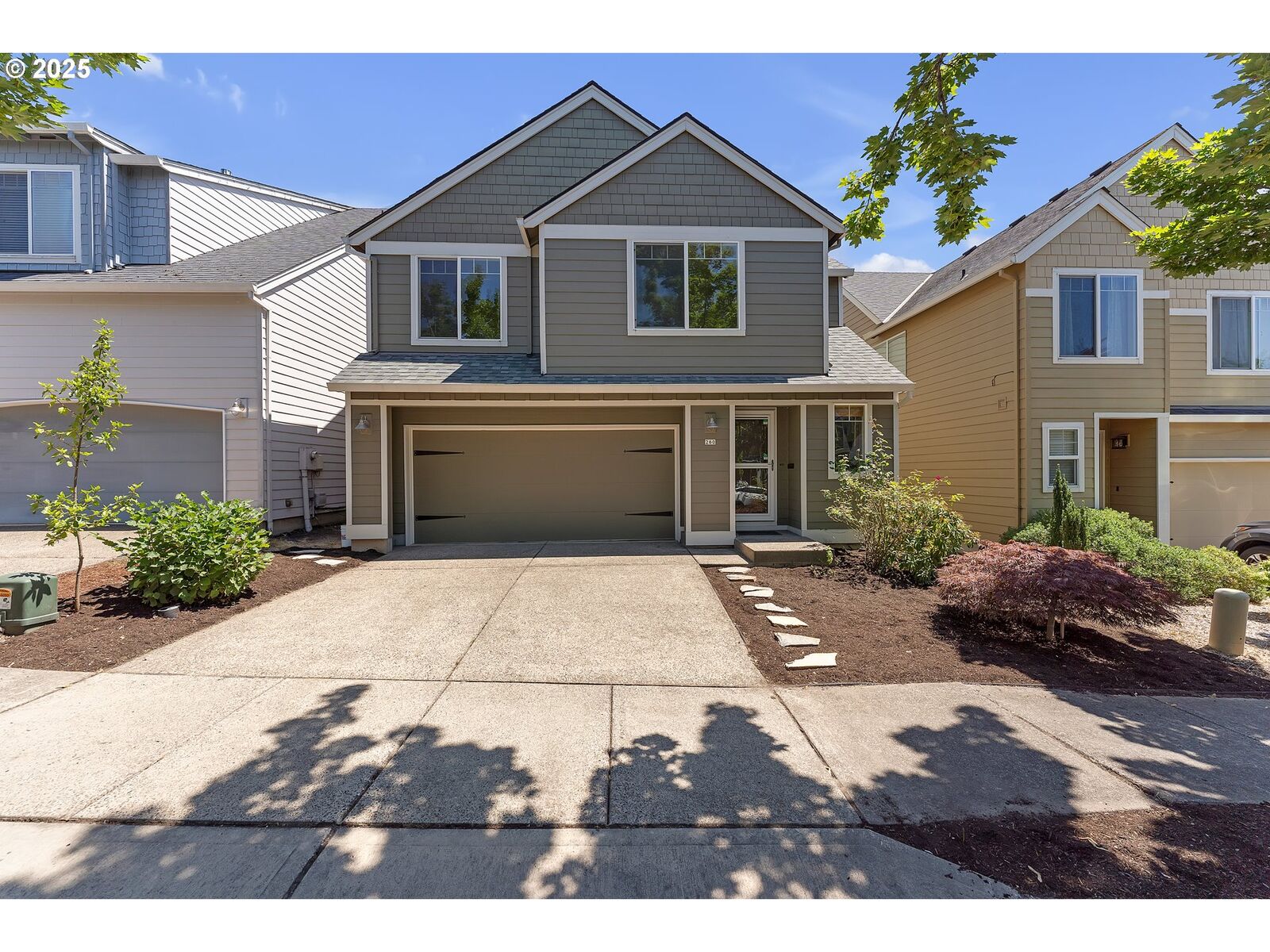 Property Photo: 260 NW 208th Ave OR 97006