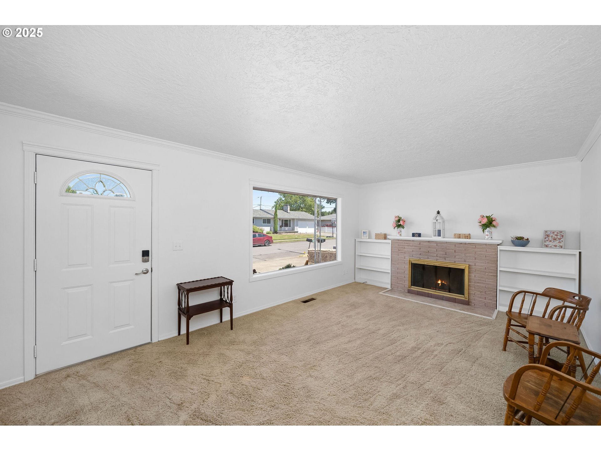 Property Photo: 21936 SE Yamhill St OR 97030