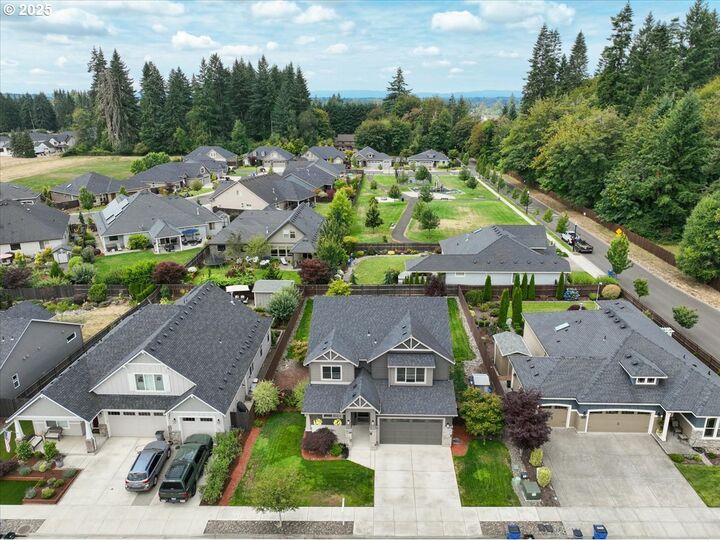 Property Photo: 2622 NE 8th Ave WA 98604